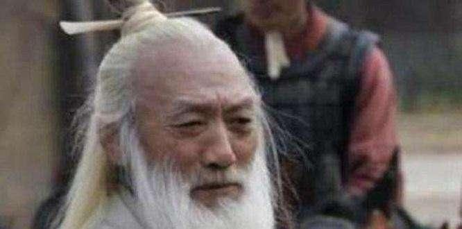 贾诩|三国中吕布并非无人能敌,这三人能轻易打败他!