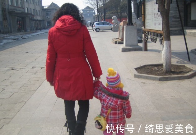 发育|儿科医生:孩子平时4行为,暗示大脑发育快,占一个也好,恭喜!