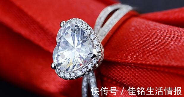 价格 钻戒贵吗为什么钻戒价格有高有低选购钻戒应该注重价格吗!