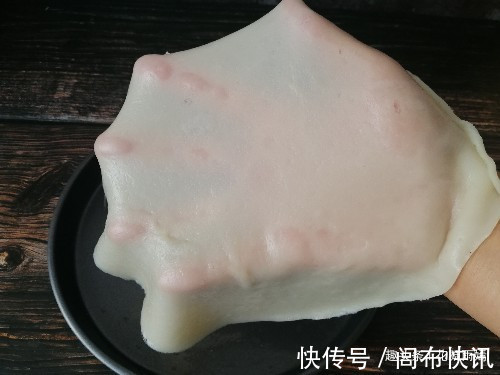 60岁奶奶教的凉皮做法,不用洗面不用等,半个小时就搞定