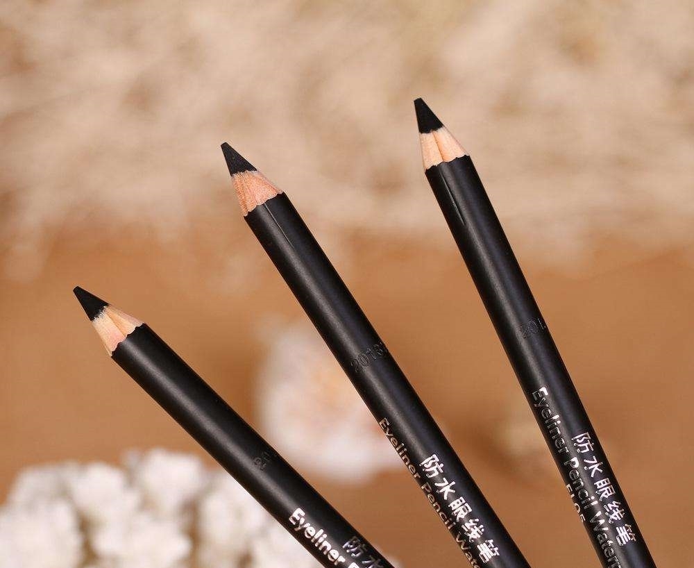 00后爱买的3款劣质化妆品,9.9包邮口红上榜,第3种别上脸