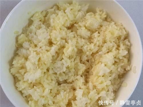 炒饭别只会加鸡蛋，加它炒，更香光盘更快，还补钙，促进生长发育