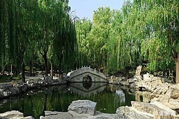 李煜暮年的一首词,笔触细致,读完令人心碎