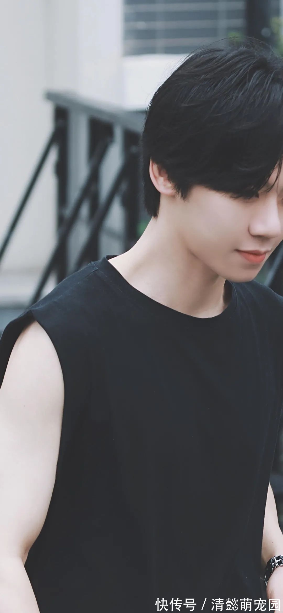 如喪|神仙·壁紙丨人之所以傷心,是因為看得不夠遠