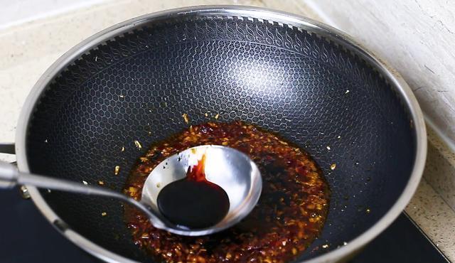 过年必不可少的硬菜!一招教你这样做扣肉,好吃不腻,待客倍有面