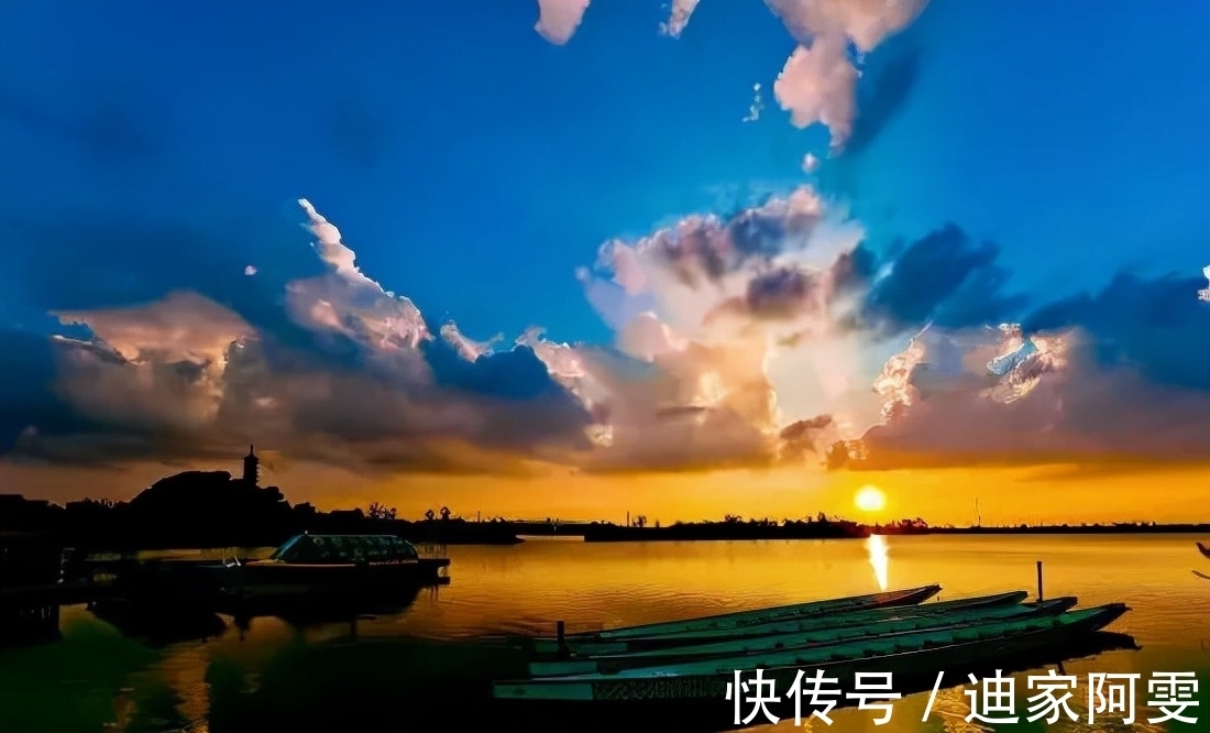 北固山!多景楼上多词章,陆游也曾谱写华章,开篇就是名句,读来引人入胜