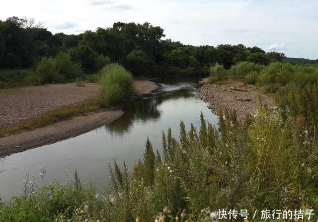  俗语|农村建房有讲究，俗语“前包后洼，不孤就寡”啥意思？看完明白