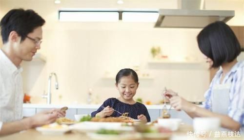 饮食习惯|寿命较长的人,身上通常有3处“发红”,若占1个,也值得恭喜