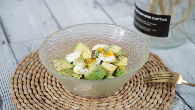 这道晚餐,减肥的女人能敞开吃,零负担不长胖,5分钟搞定,省时