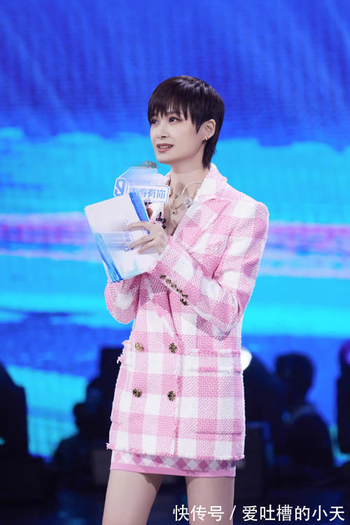 发型|好看不用打理的短发有哪些?一刀切的齐下巴短发不错,简单又时髦