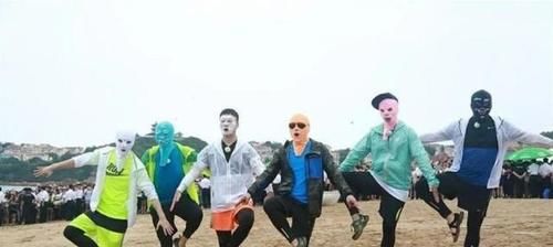 创建|《极限挑战》的首映式全是差评,郭京飞创建了云录音