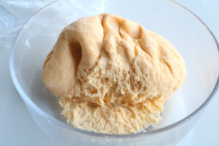  面食新吃法，比面包简单，比油条好吃，我家隔三差五就做，太香了