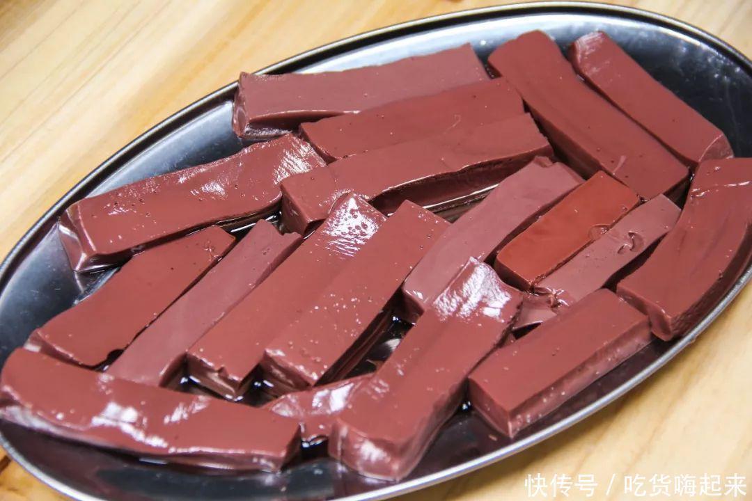 排毒养颜|为啥市场上卖猪血的那么多，却没看到有卖牛血？看完文章就明白了