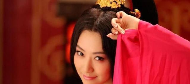 皇后|皇后写了十首诗词讨好皇帝,结果却被皇帝杀死!