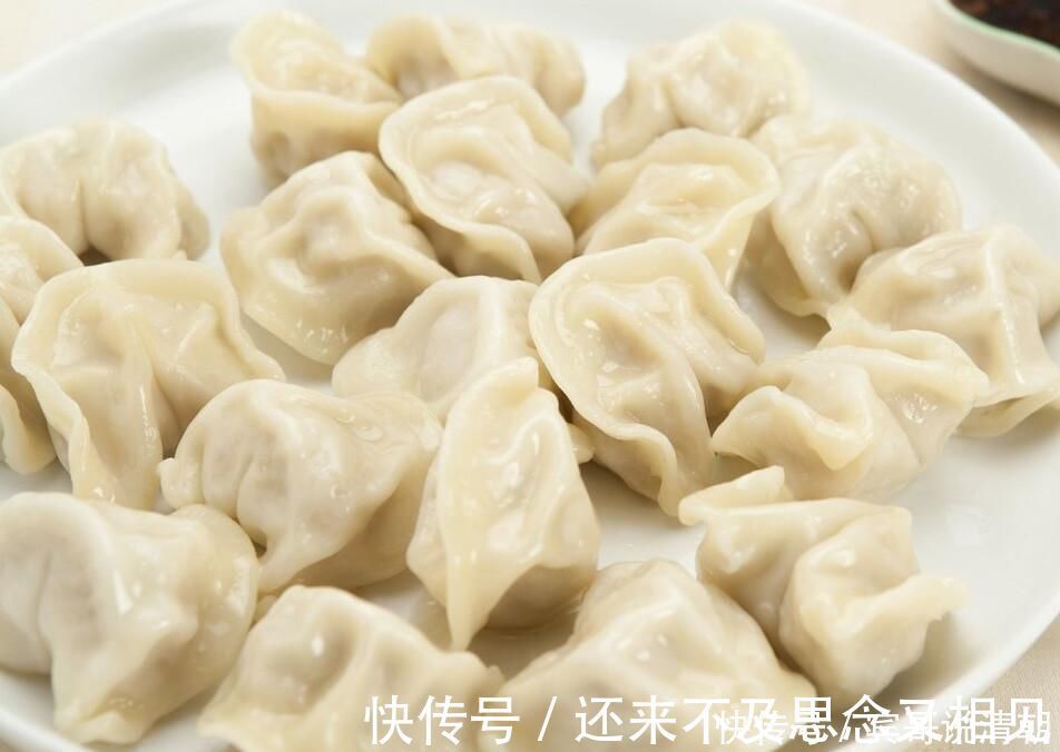 爽口|调韭菜鸡蛋馅,无需太多香料,3样就够了,包出来的饺子鲜香爽口