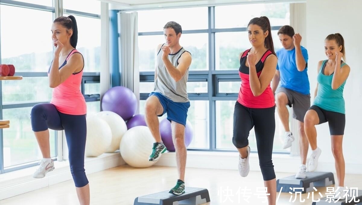 弓步|减肥不能做 HIIT?尝试 PHA 训练来燃烧脂肪和卡路里