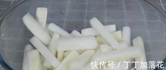 萝卜|白萝卜这样吃才叫过瘾,不用炒不用炖,开胃下饭又解馋,比肉还香!
