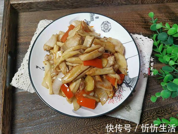 便当|上班族快手菜,炒一炒出锅,咸鲜下饭,带便当或是晚餐都不错