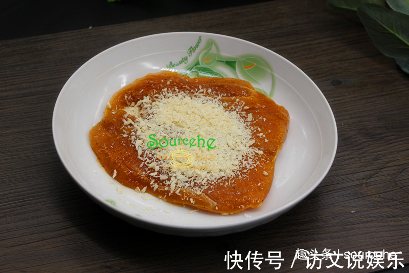 鸡排自己在家做，10元能炸3块，麻辣鲜香，酥脆可口，简单快捷