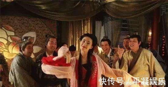 下半句$常说“笑贫不笑娼”,它还有下半句,更具现实,不想吃亏就牢记!