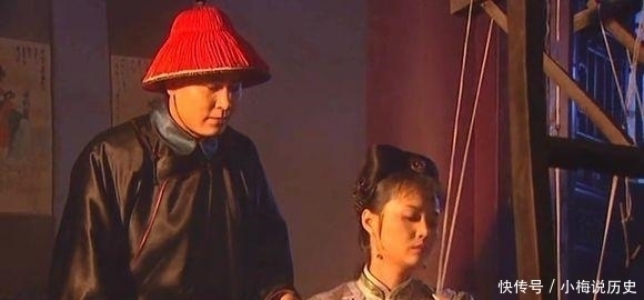 微服私访|苏麻喇姑摊开手心,九门提督赶紧下令放人,原来他看到了这个东西