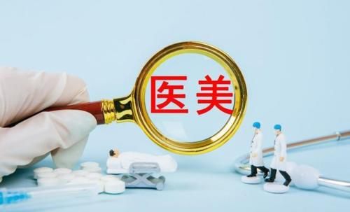 医学类专业薪资收入排行，临床医学只能排第三，榜首才是出乎意料