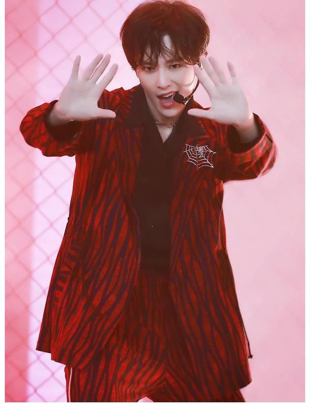 火箭少女|NPC全员保留团签认证，火箭少女、R1SE多人删除，4个队长太暖心了