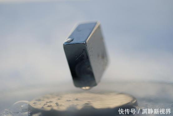 科学家 为什么零下273℃是宇宙最低温度,1.4亿亿亿亿度是最高温度