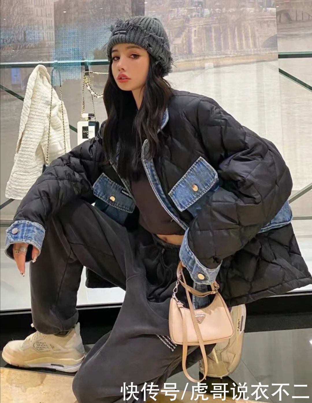 冬季拒绝“当路人”，不想穿纯色羽绒服？拼接式羽绒服了解一下