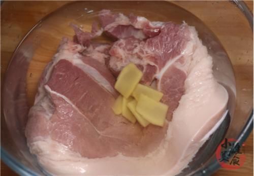 腌“腊肉”不要只放盐,教你正确做法,味道咸香可口,好吃不油腻