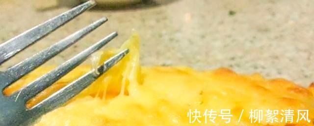 诀窍|红薯别直接烤了,教你一个诀窍,好吃的不得了,吃一回念念不忘!