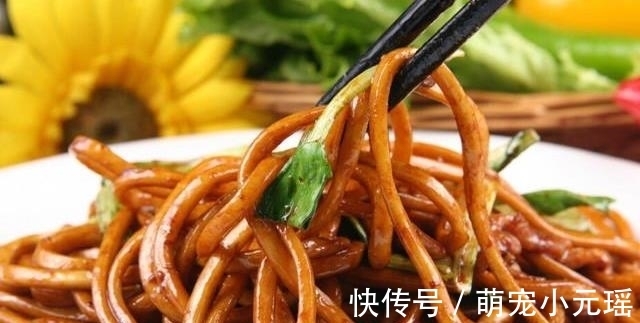 泡面别只知康师傅?中国式泡面迎来“新翘楚”,好滋味激发味蕾贼好吃