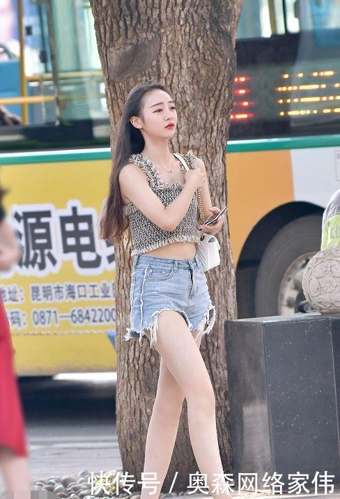  强悍|图五微胖美女，仅靠一条裙子就显出好身材，果然强悍！