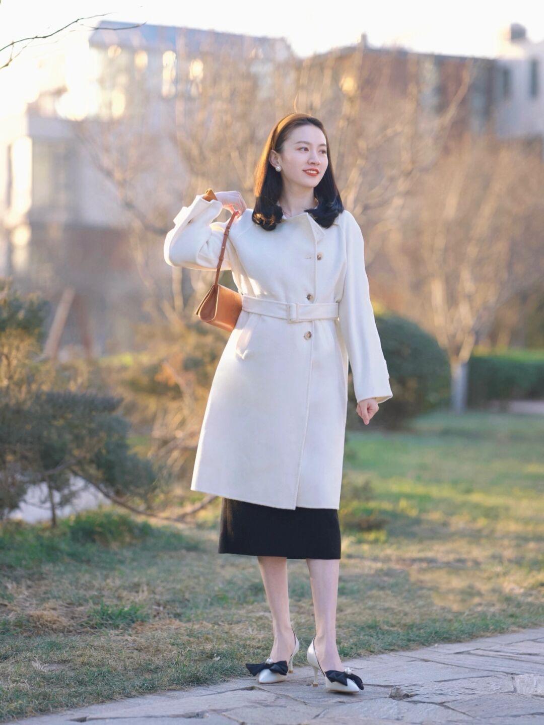 百搭 “大衣”才是冬季搭配的王者单品,保暖舒适又百搭,美得高级