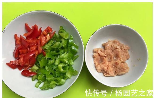 肉末|鱼香茄子，别直接下锅炸，多加1步，茄子软糯入味，无油更健康