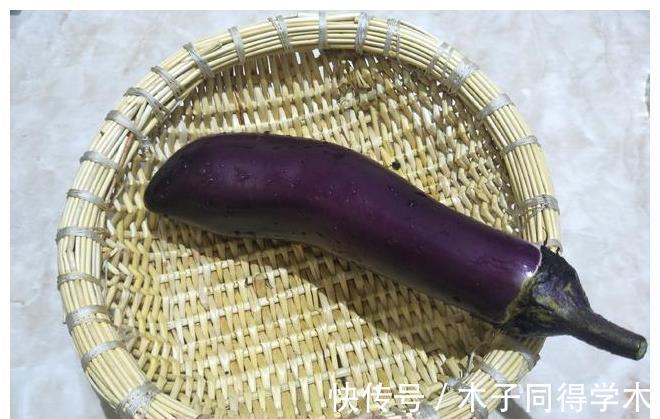 清蒸茄子|立秋之后，黄瓜柿子靠边站，秋天最该吃蒸菜，清热降燥不发胖