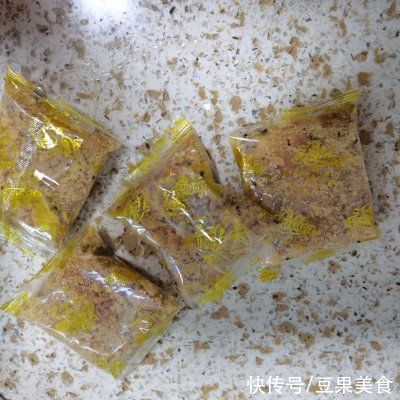 超下饭的红烧肉丸子，一学就会