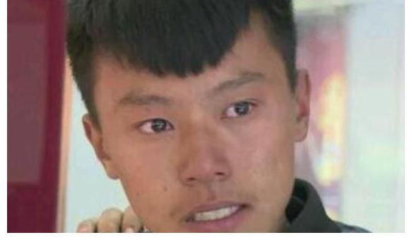 《变形记》城市少年，为救穷爷爷卖掉自己8万金项链，今如何了