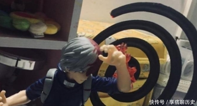 轰焦|天价手办被“糟蹋”,忍了轰焦冻和钢铁侠,看到灭霸,笑出猪声