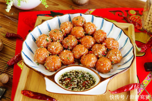 给年夜饭加道菜,“财源滚滚”端上桌,寓意好运齐来,八方进财