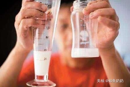 从小|双胞胎，一个从小喂母乳一个吃奶粉，不到10岁，2人差距明显