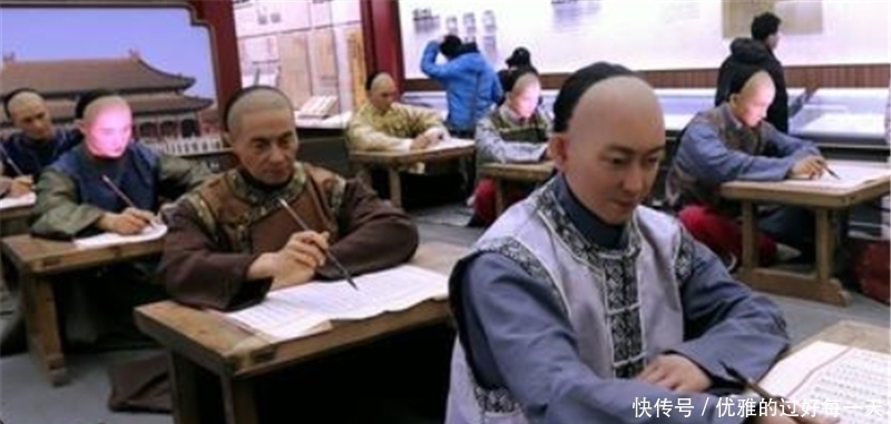 中举$范进中举发疯,被老丈人一巴掌拍醒,后来当上大官