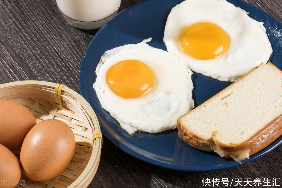 雞蛋是性價比很高的營養食品，老年人這樣吃，營養、美味、更健康