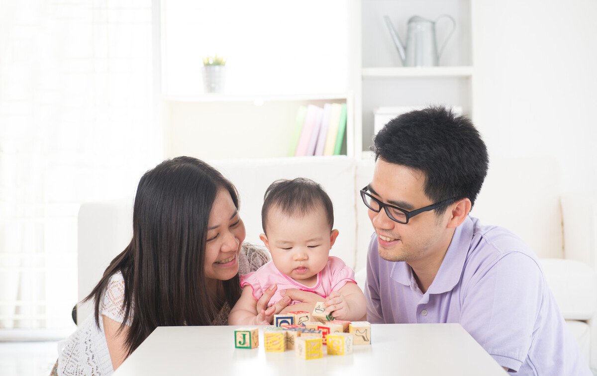 发育|孩子智力并非全靠遗传，有三次变聪明的机会，父母要多注意