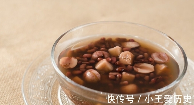 莲子|秋天就要多吃4白3黄,少吃3绿,滋补润肺,去秋燥,顺利度过秋天