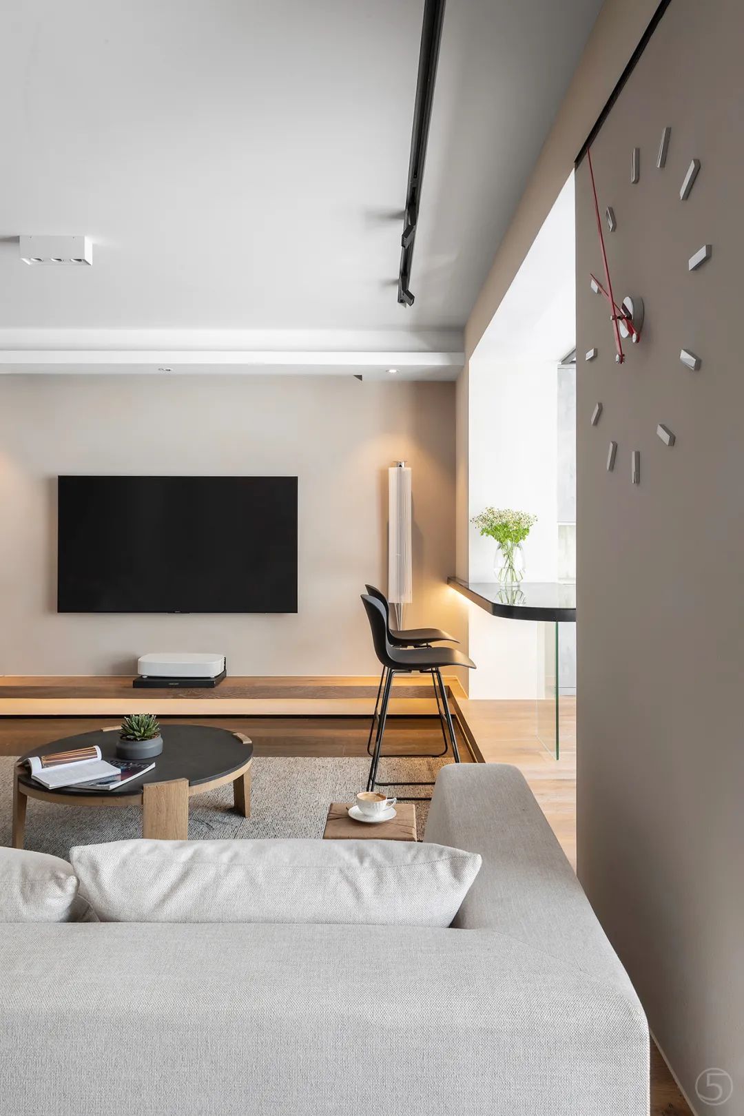 朴素|280㎡现代简约,简单朴素的空间,精致文艺的装饰,满屋轻松惬意