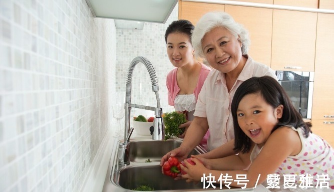 家庭问题|“妈，您帮我来看孩子”“儿子，带孩子的事别找我”