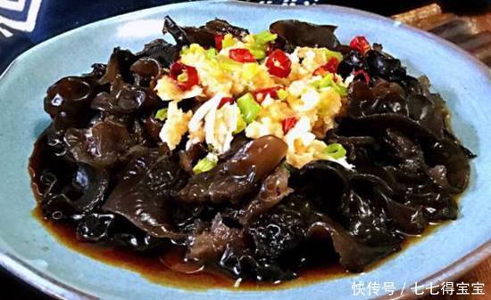 味道极其鲜美的特色家常菜，那么简单一做，就特别解馋下饭！