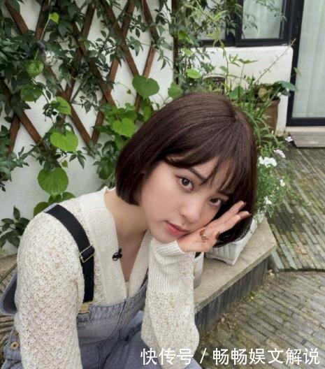 今夏流行的2款发型,清凉又好看,非常百搭