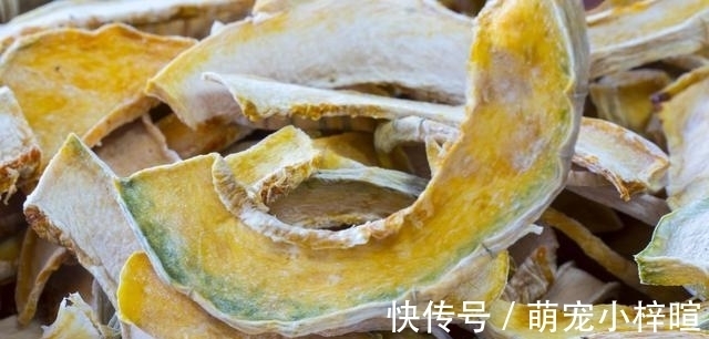 好不好吃|12斤老南瓜制成1斤南瓜干，嚼劲十足，还不怕胖，孩子点名要吃！
